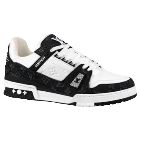 louis vuitton sneaker zwart|Louis Vuitton female sneakers.